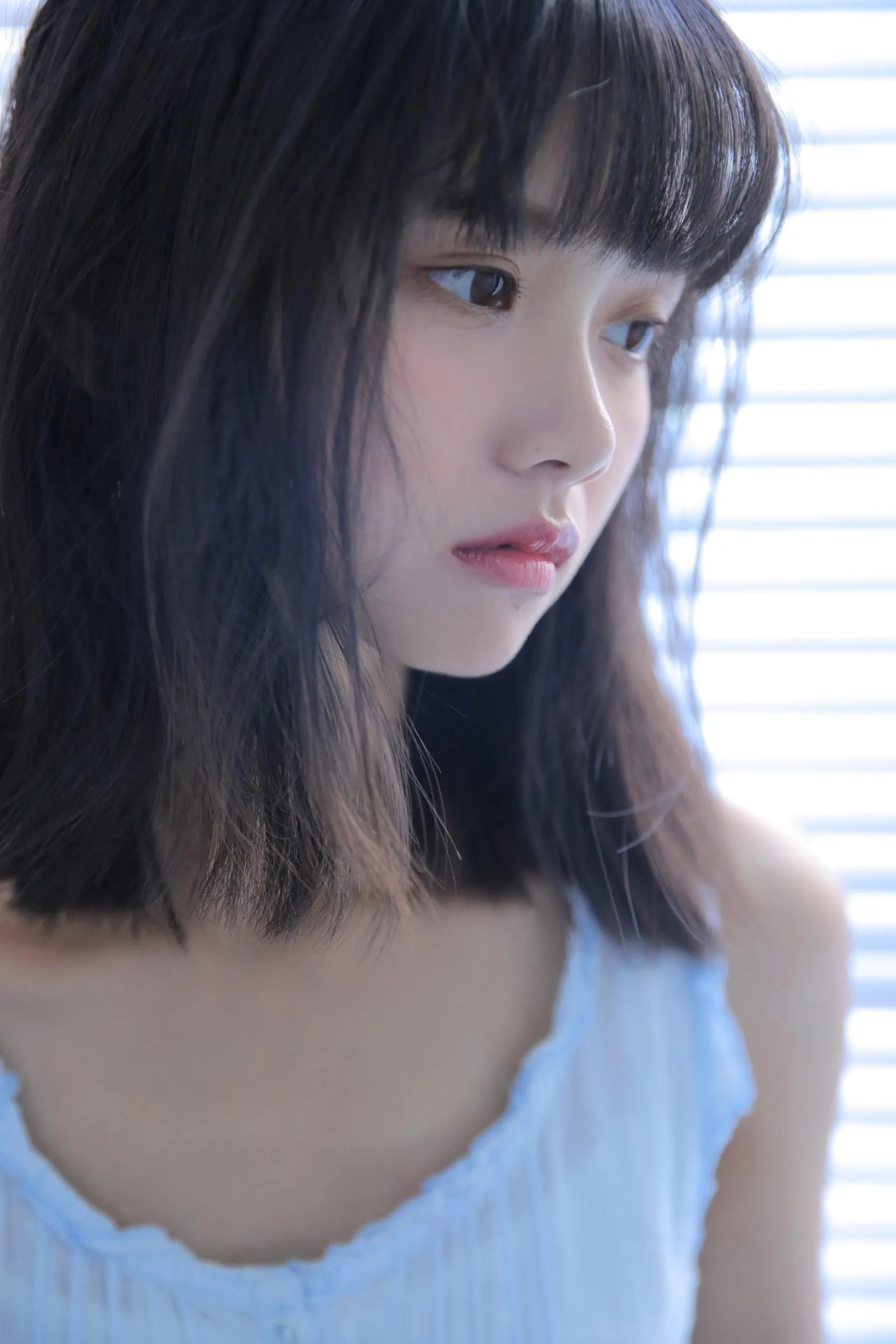 [艺图语] 2022.06.27 思念人之屋 猫梓子 [26P]插图2